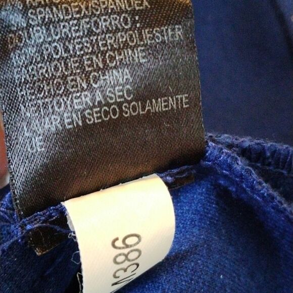 Tahari Arthur S. Levine Dress - Picture 9 of 9